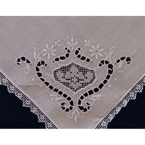 Set 9 Antique Linen Dinner Napkins Filet Lace Cutwork Embroidery White Vintage